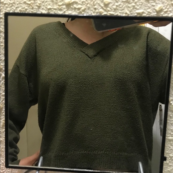 Sweater - Picture 1 of 1